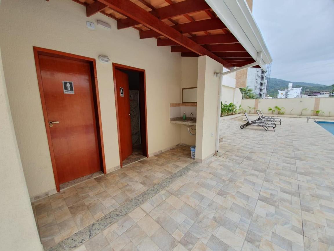 Lindo Apto Com 3 Quartos, Apenas 1 Quadra Da Praia Das Toninhas Apartman Ubatuba Kültér fotó